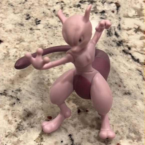 Mewtwo Pokémon Battle Feature Action Figure - Picture 2 of 5